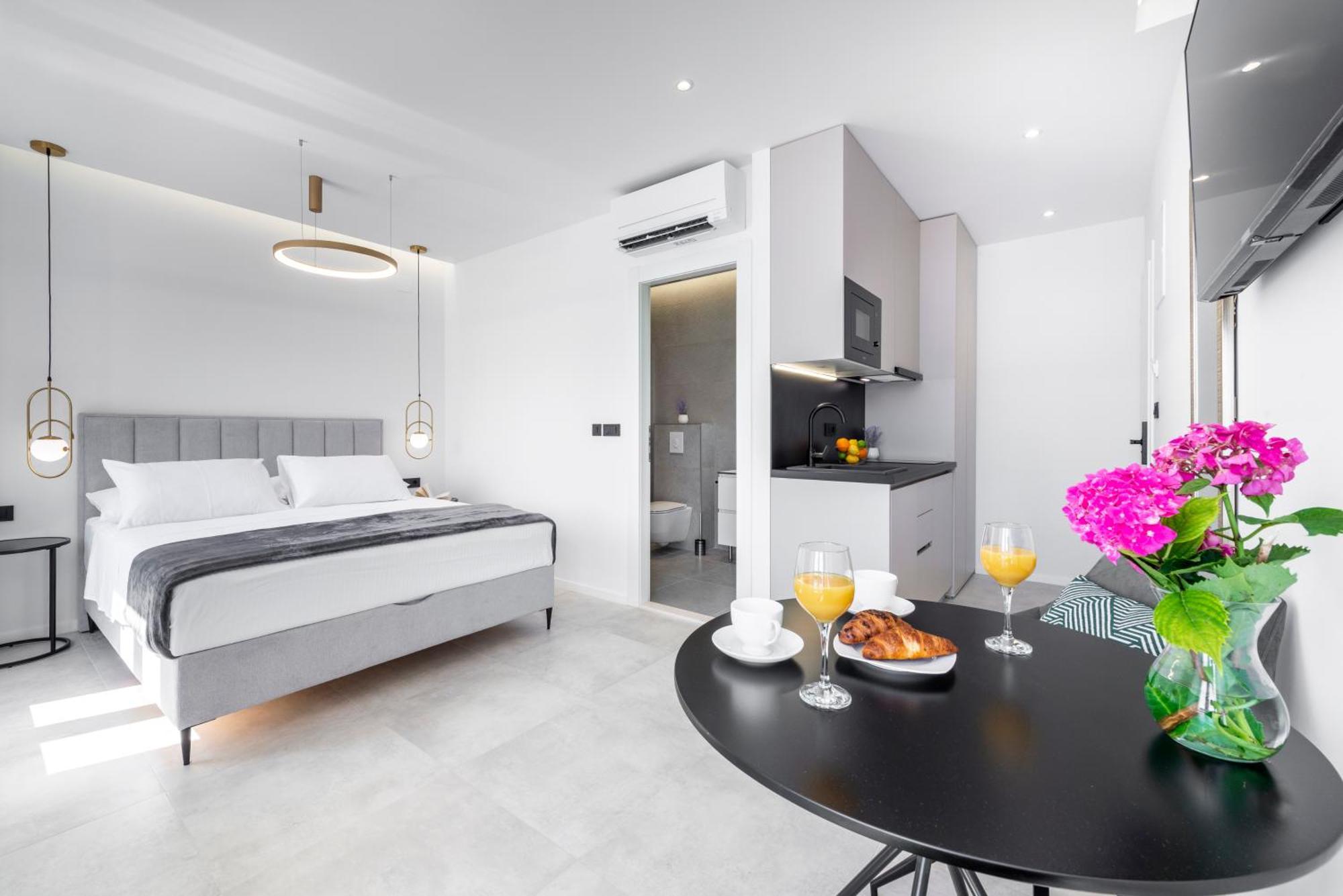 La Porta 2, Seaview Apartment In The Center Кавтат Екстериор снимка