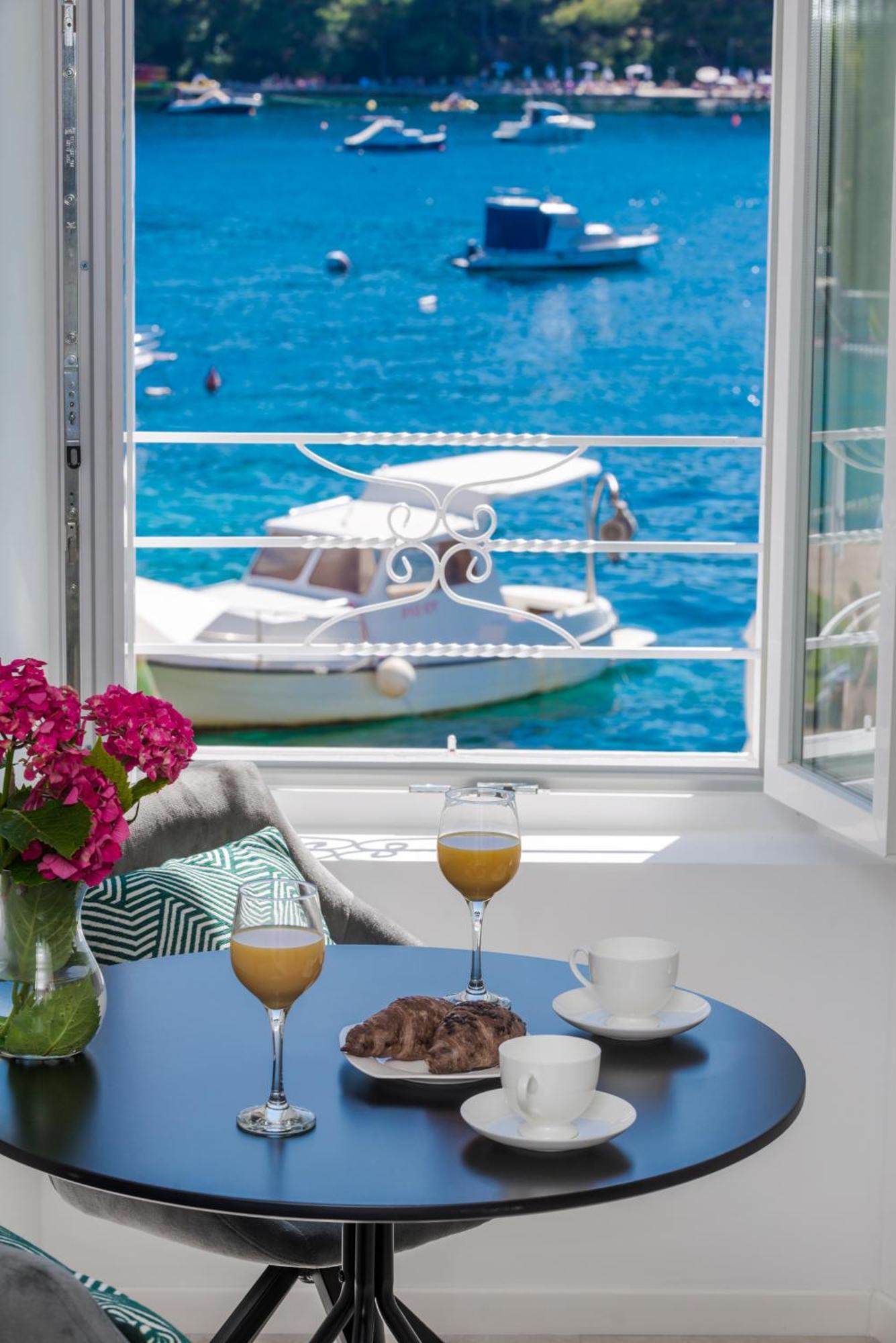 La Porta 2, Seaview Apartment In The Center Кавтат Екстериор снимка
