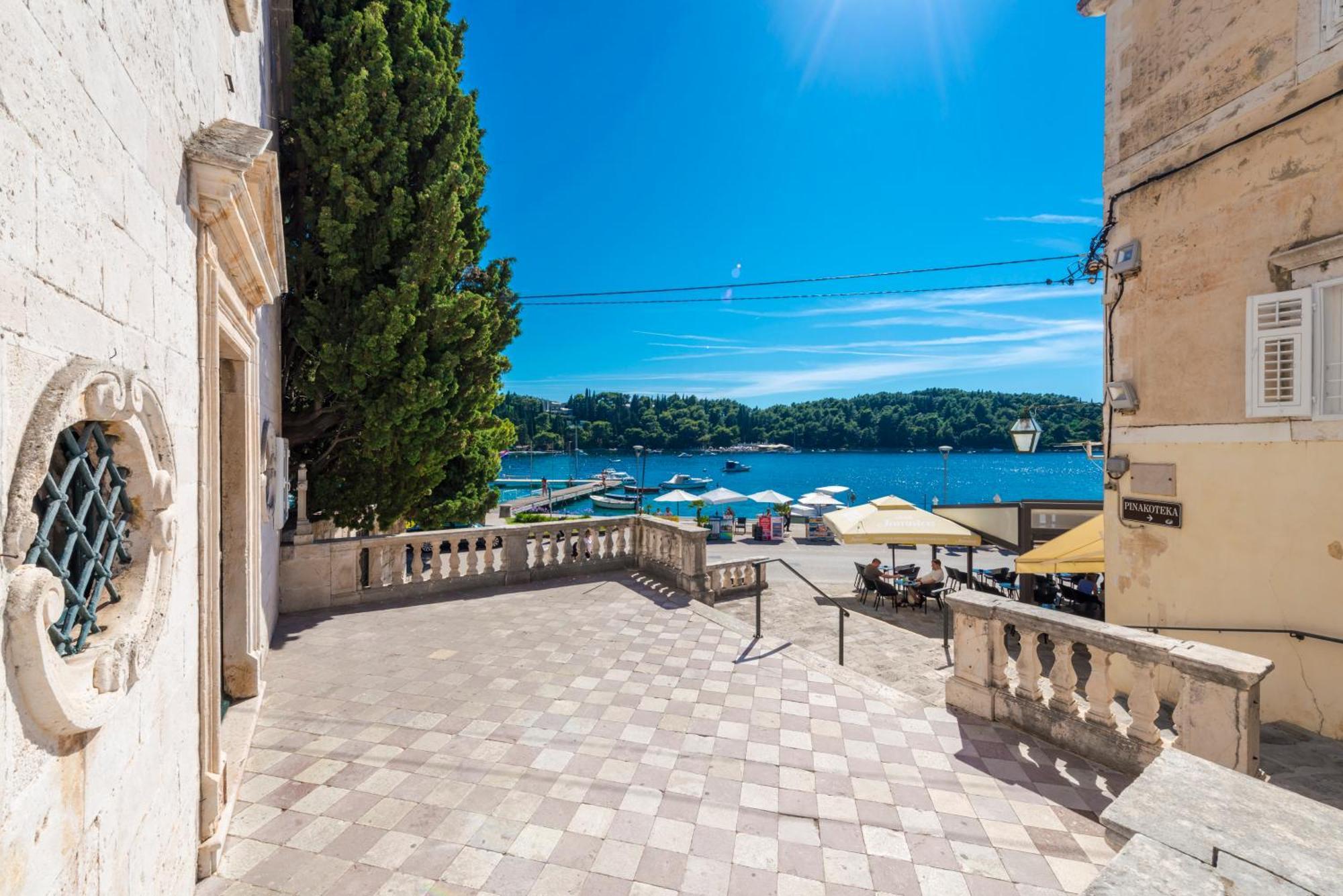 La Porta 2, Seaview Apartment In The Center Кавтат Екстериор снимка